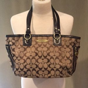 🌟🌟🌟Authentic Coach purse